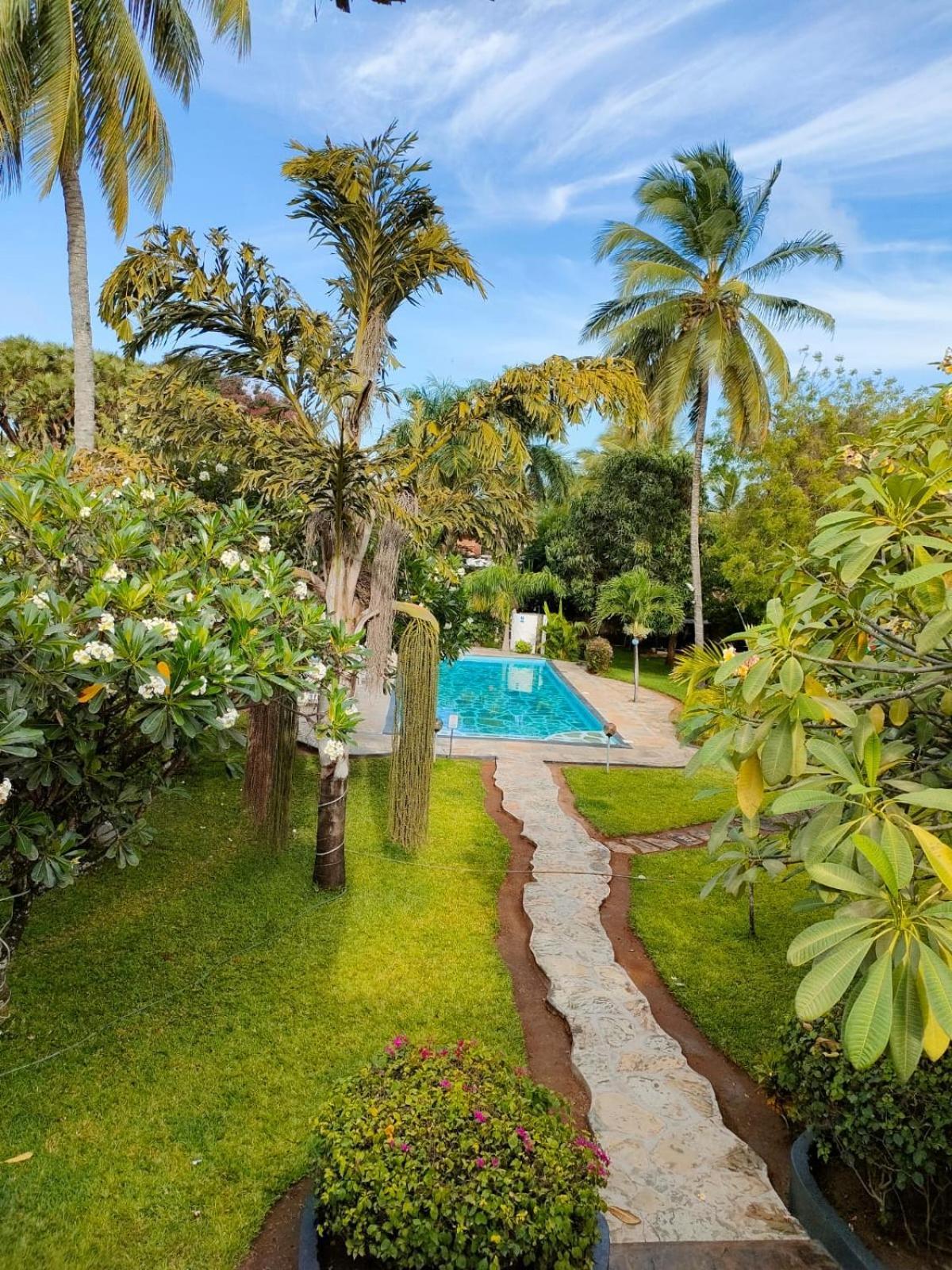 White Nyumba Malindi Exterior foto