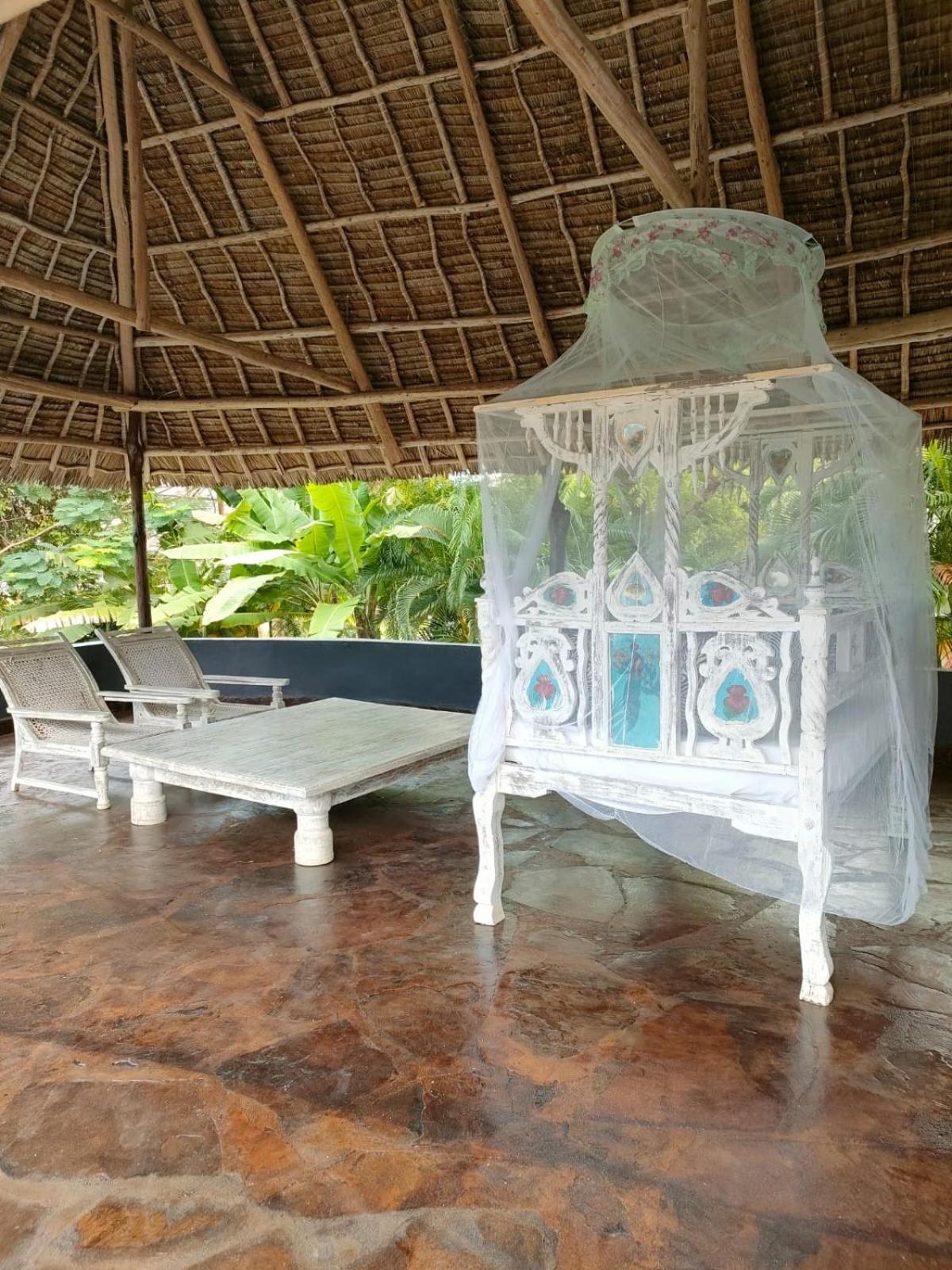 White Nyumba Malindi Exterior foto