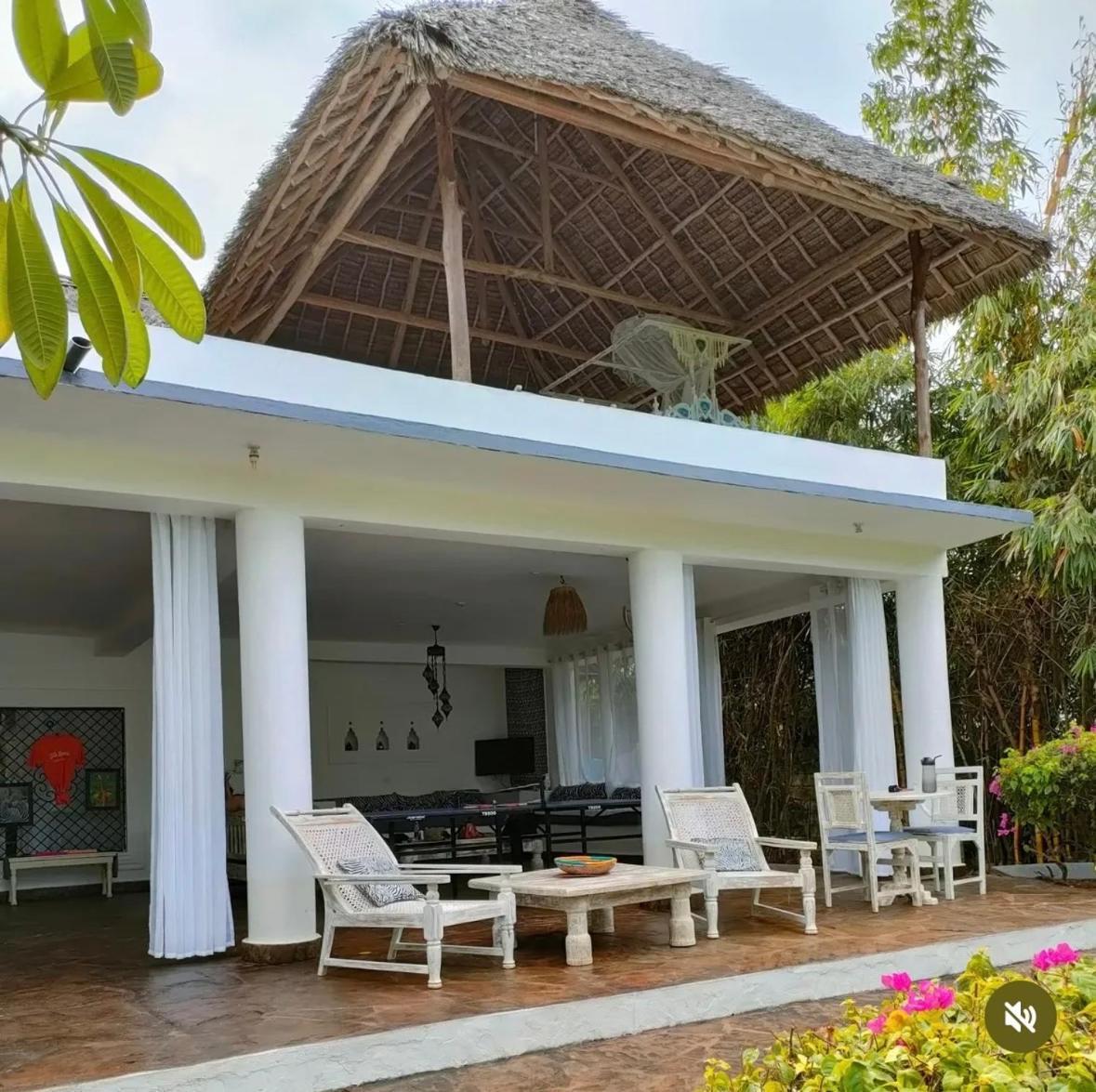 White Nyumba Malindi Exterior foto