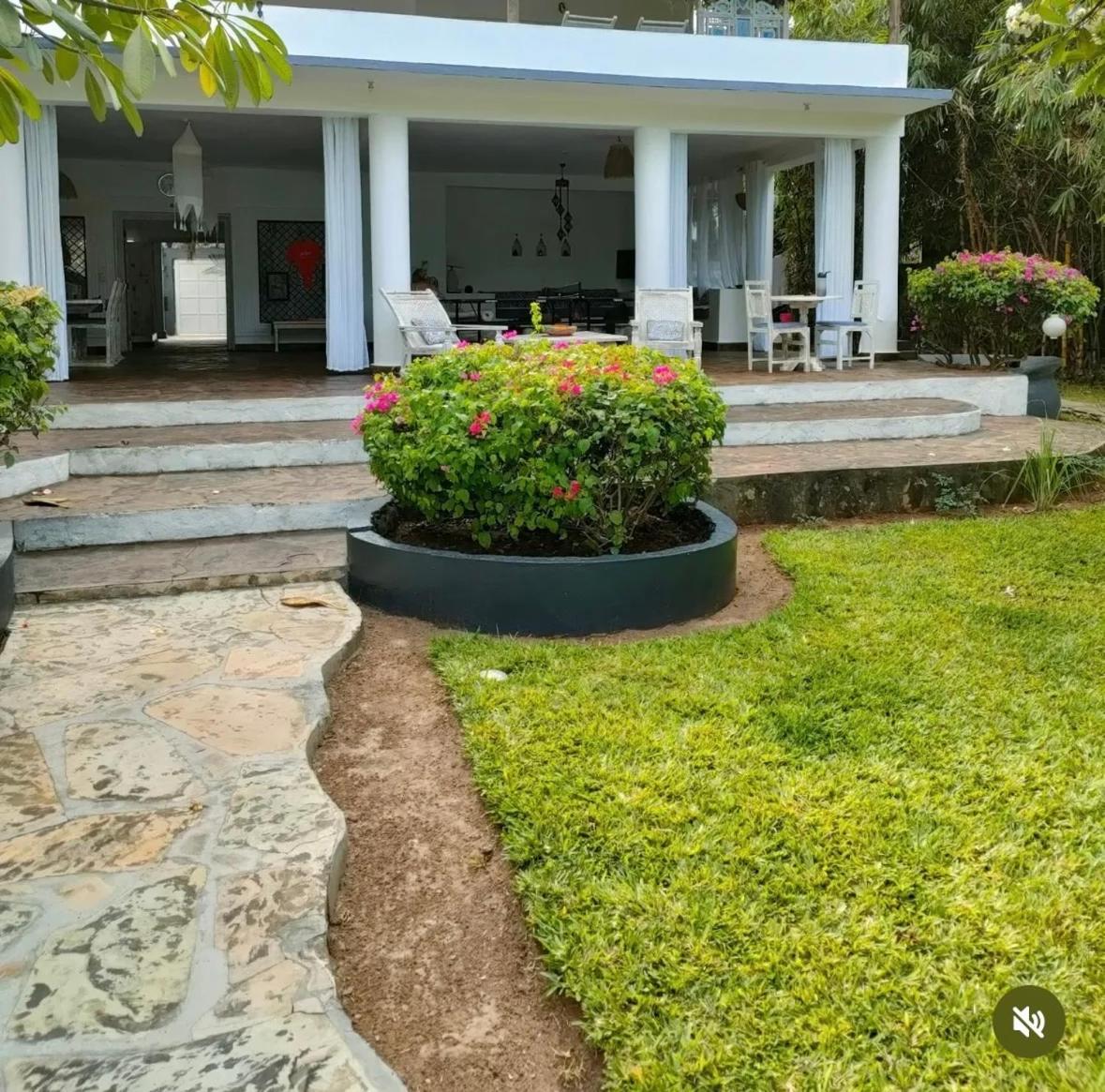 White Nyumba Malindi Exterior foto